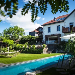 Le Clos Des Sens ホテル