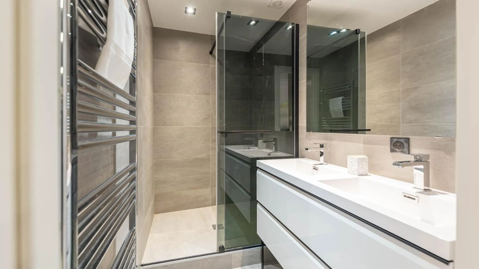 Le Libellule - Grand T3 En Centre Ville Annecy